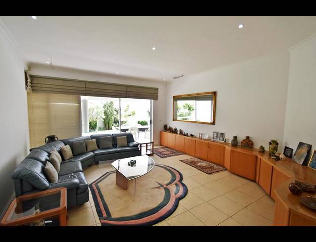 4 BEDROOM HOUSE FOR SALE IN MORNINGSIDE